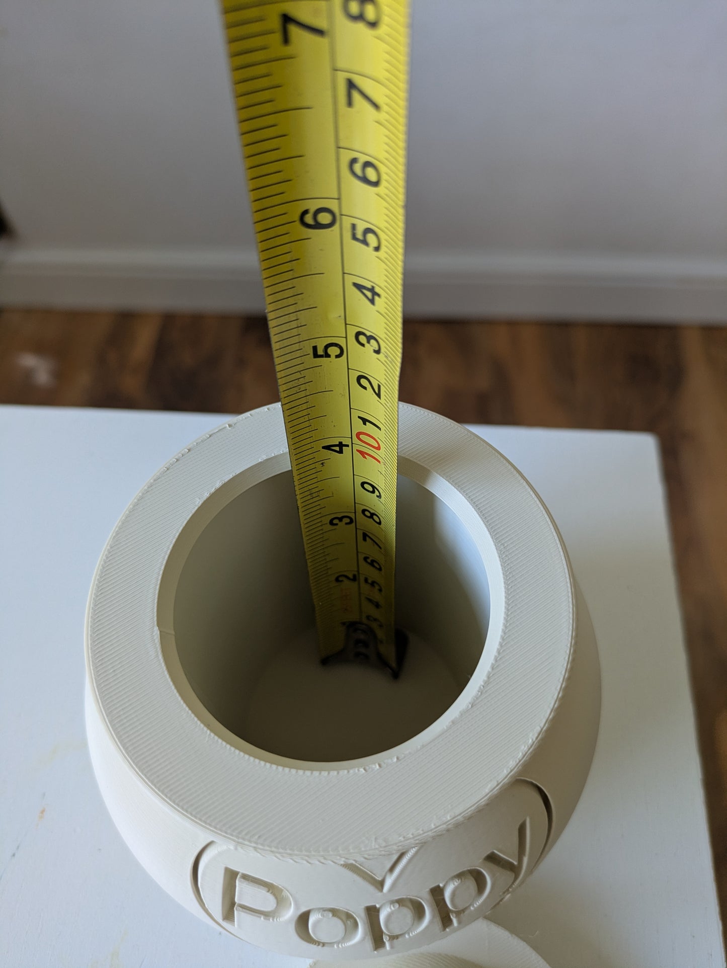 Pet cremation urn